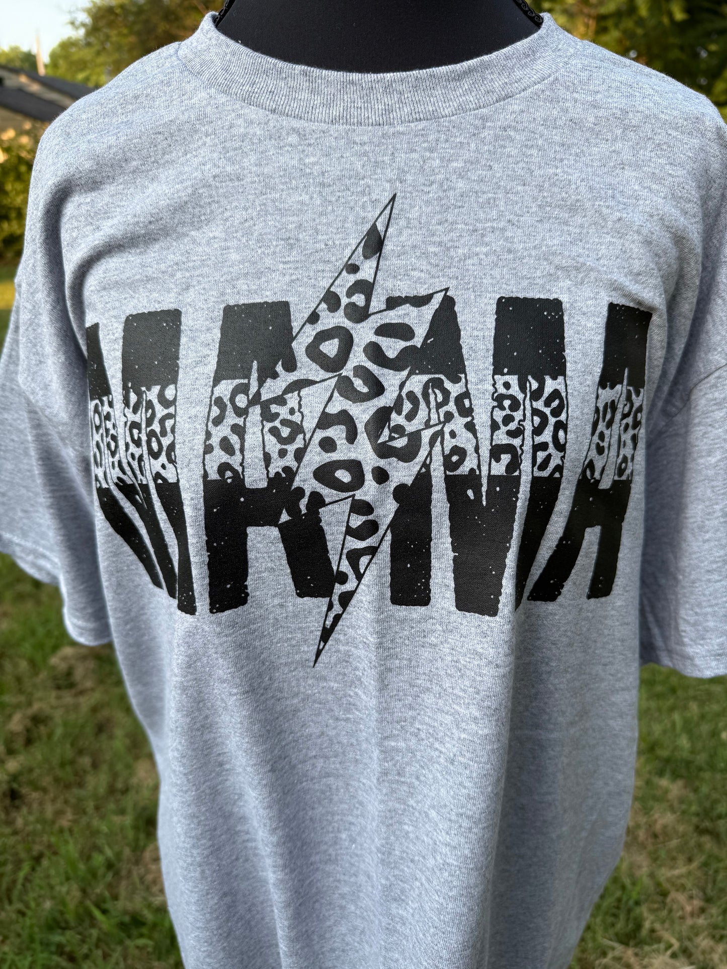 Cheetah mama custom screen print - Grey - Lg